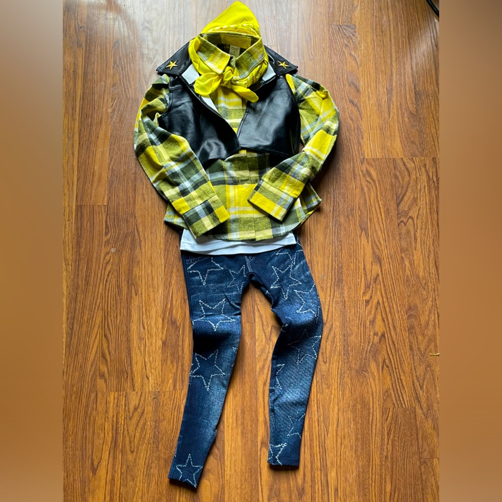 ⏬ $15.00 or two 4 $20.00🎃Weismann Size SC/IC Cowboy Outfit with shir vest & acc